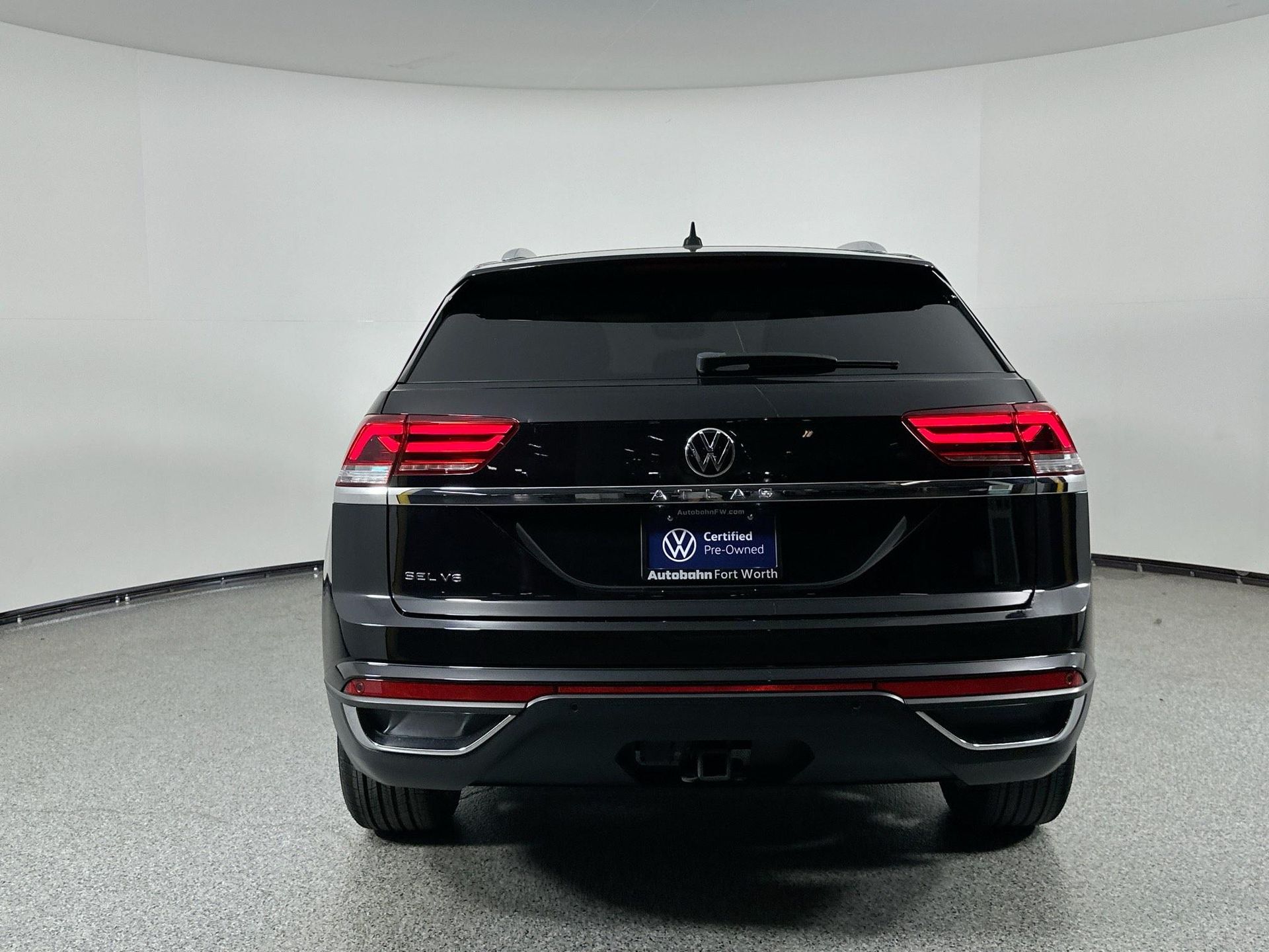 2021 Volkswagen Atlas Cross Sport V6 SEL photo 4