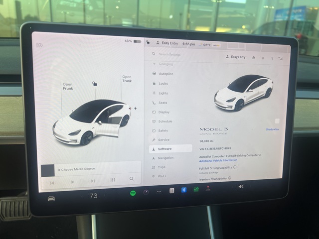 2018 Tesla Model 3 Long Range photo 11