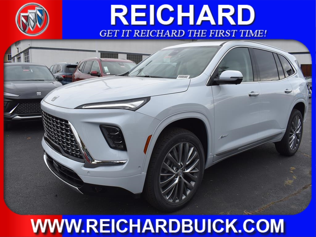 2026 Buick Enclave Avenir's photo