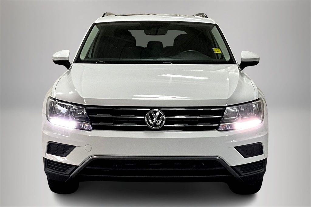 2021 Volkswagen Tiguan SE photo 3