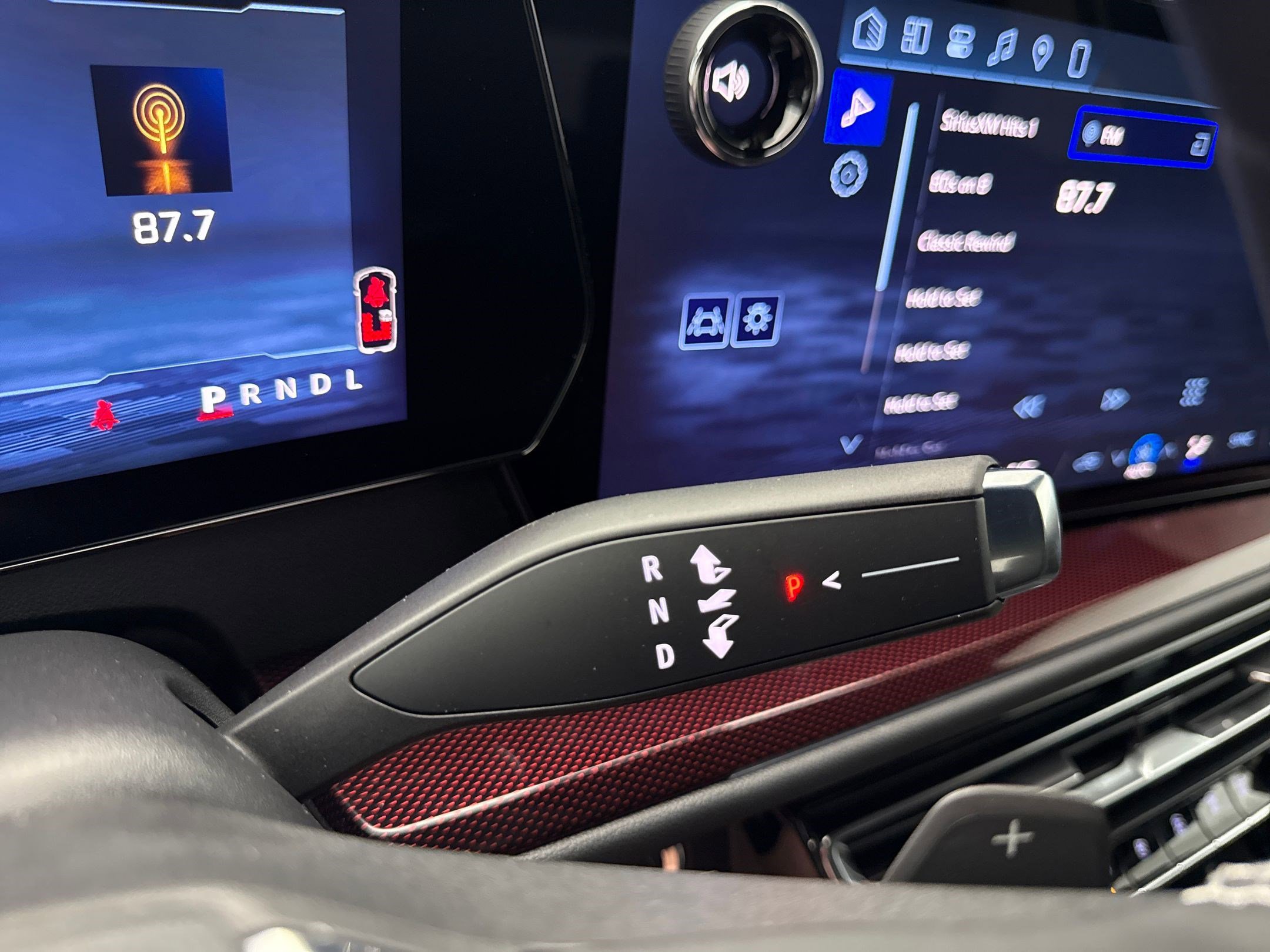 2026 Chevrolet Traverse Z71 photo 17