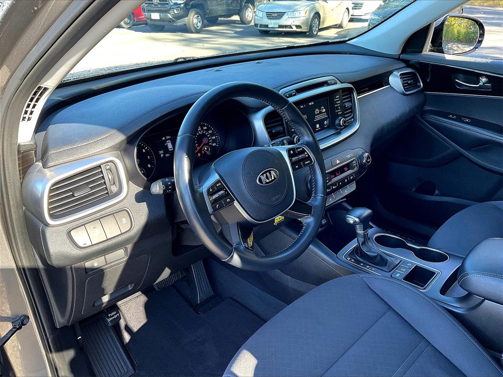 2019 Kia Sorento LX photo 7