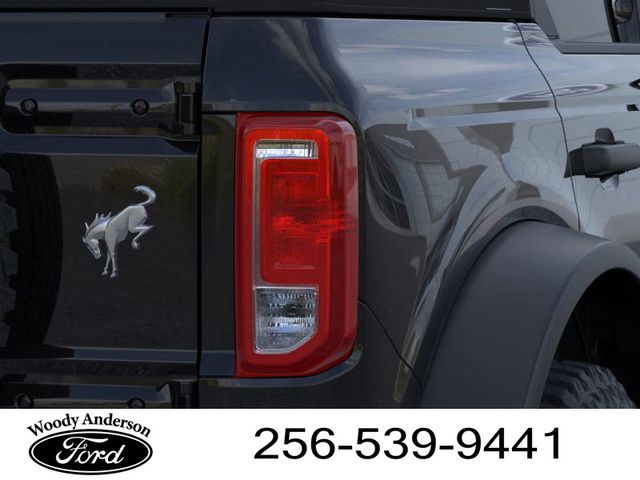 2025 Ford Bronco Base photo 20