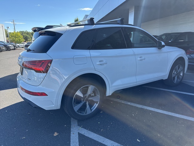 2025 Audi Q5 40 Premium Plus photo 4