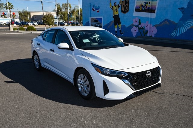 2025 Nissan Sentra S's photo