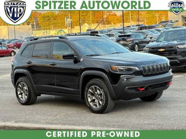 2023 Jeep Cherokee Trailhawk's photo