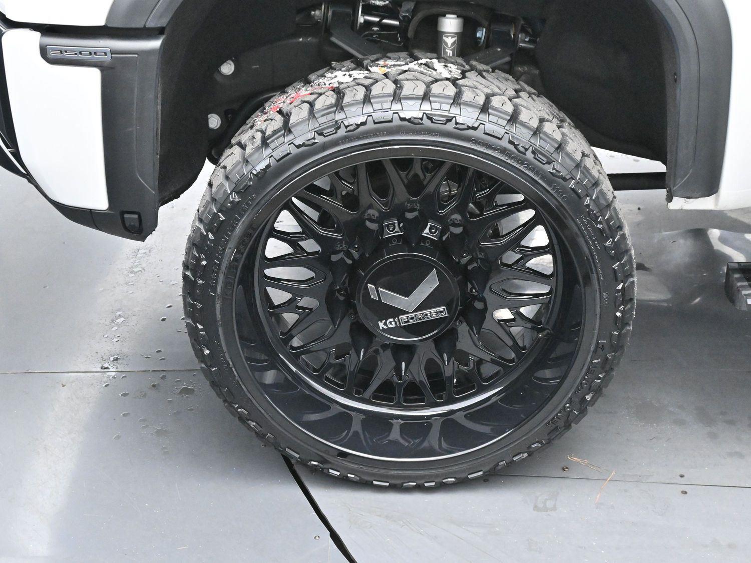 2024 Gmc Sierra HD Denali Ultimate photo 32