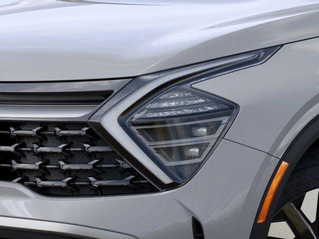 Used 2024 Wolf Gray Kia X-Line image 10