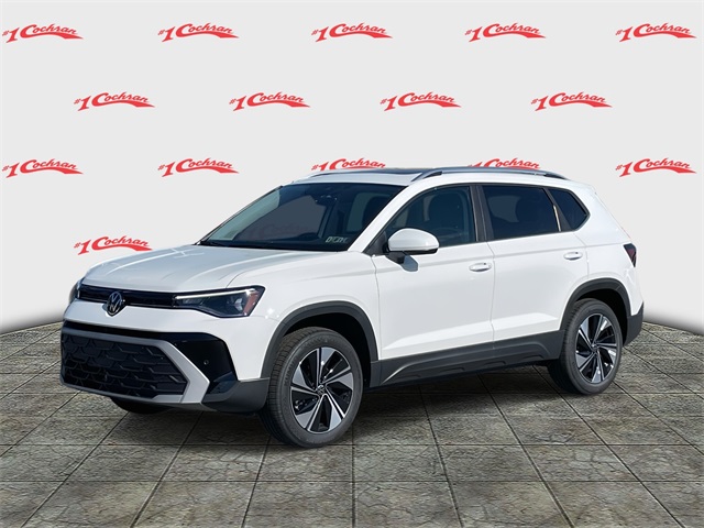 2025 Volkswagen Taos SE photo 7