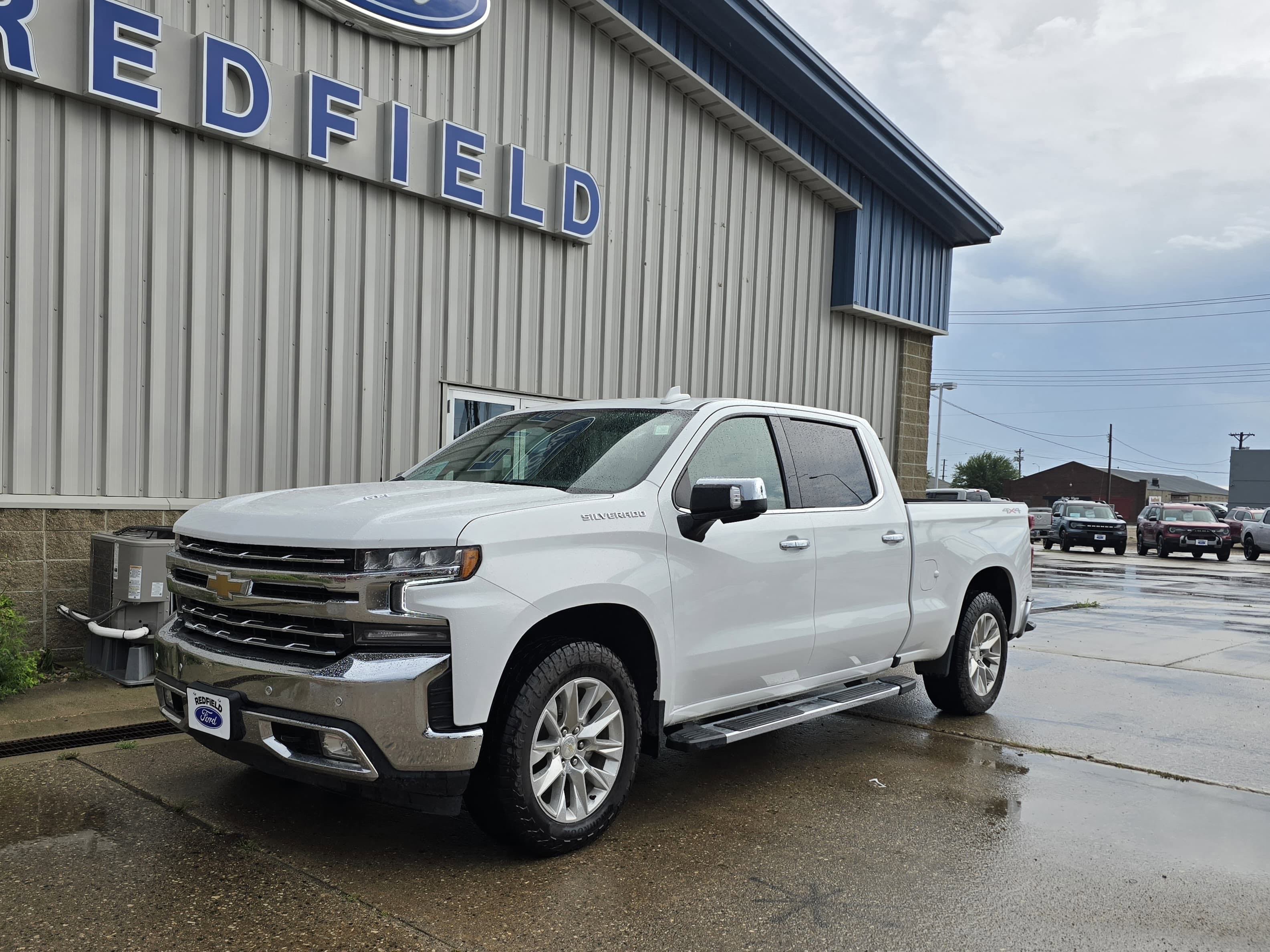 2021 Chevrolet Silverado 1500 LTZ photo 2