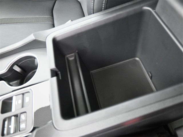 2025 Honda Pilot Touring photo 2