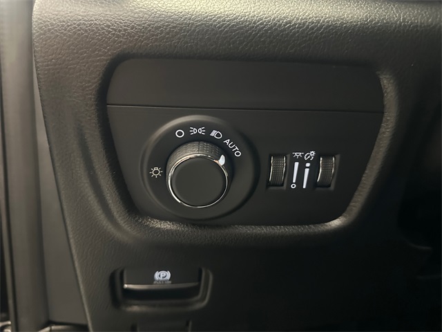 2025 Jeep Grand Cherokee Altitude photo 20