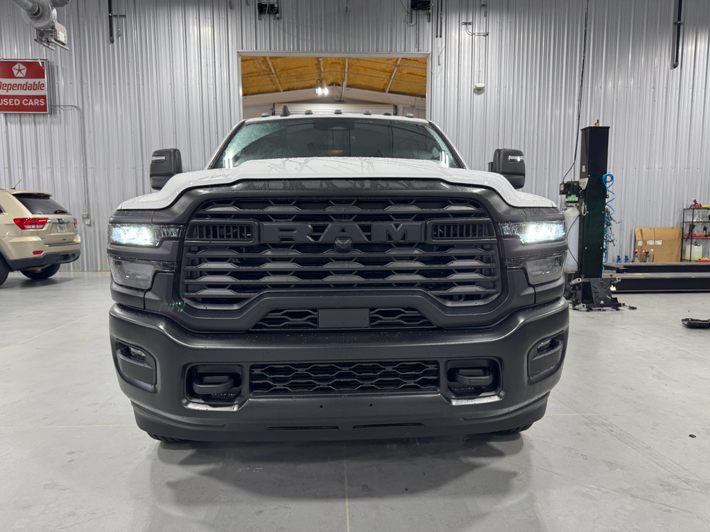 2025 Ram 3500 Tradesman photo 18