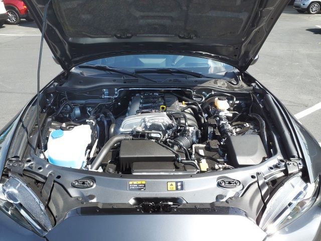2025 Mazda MX-5 Miata Miata RF Grand Touring photo 6