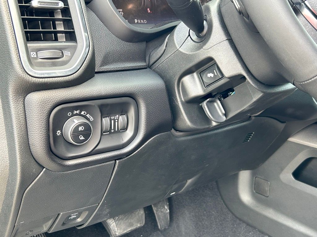 2025 Ram 3500 Laramie photo 43
