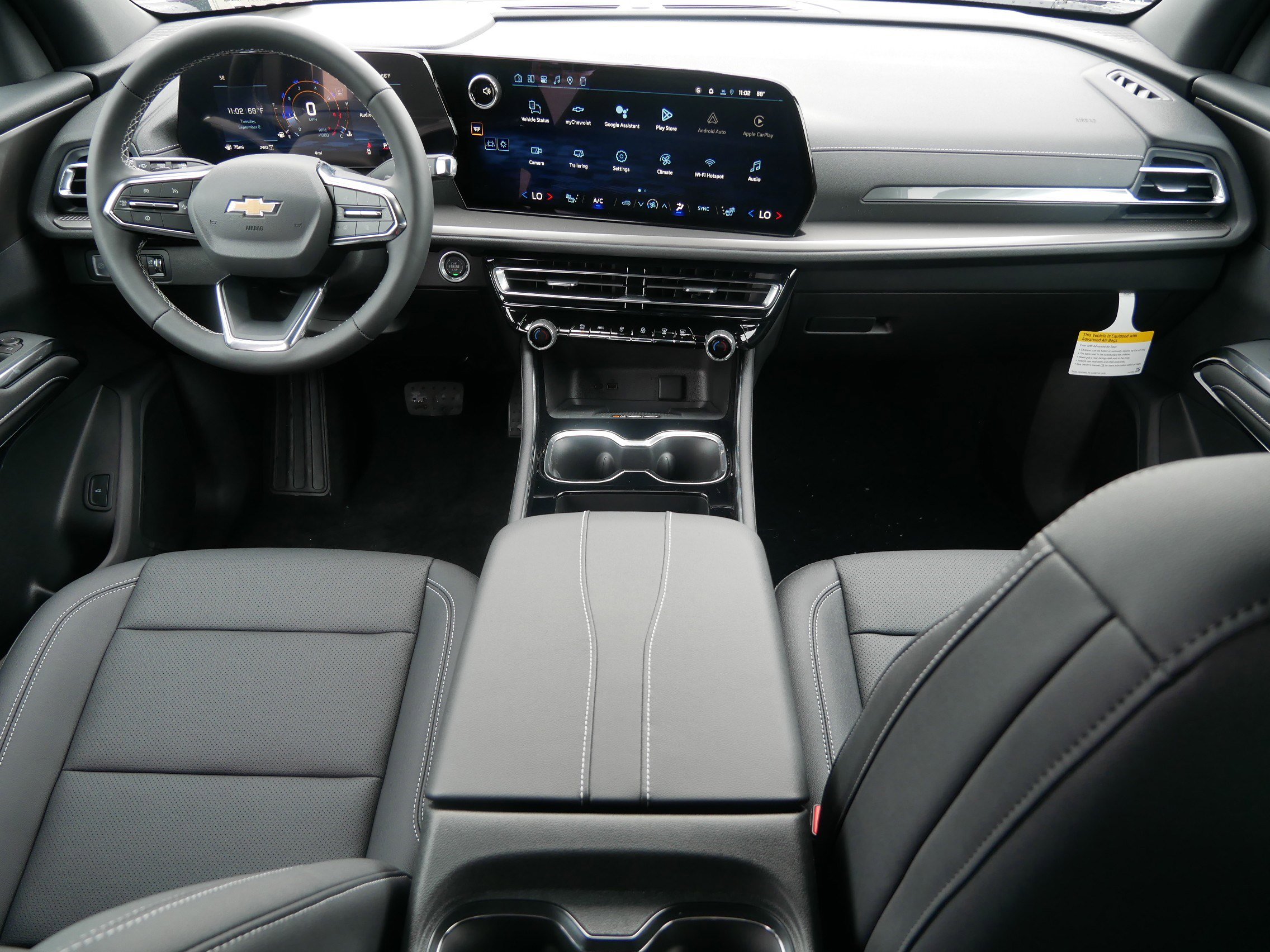 2026 Chevrolet Traverse photo 4