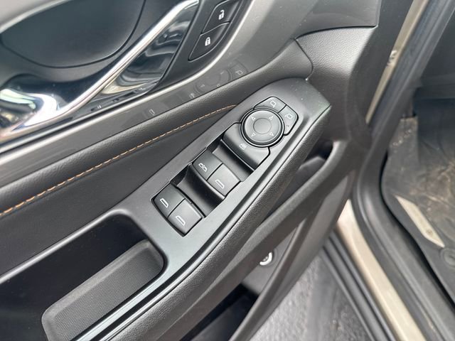2020 Chevrolet Traverse Cloth photo 9
