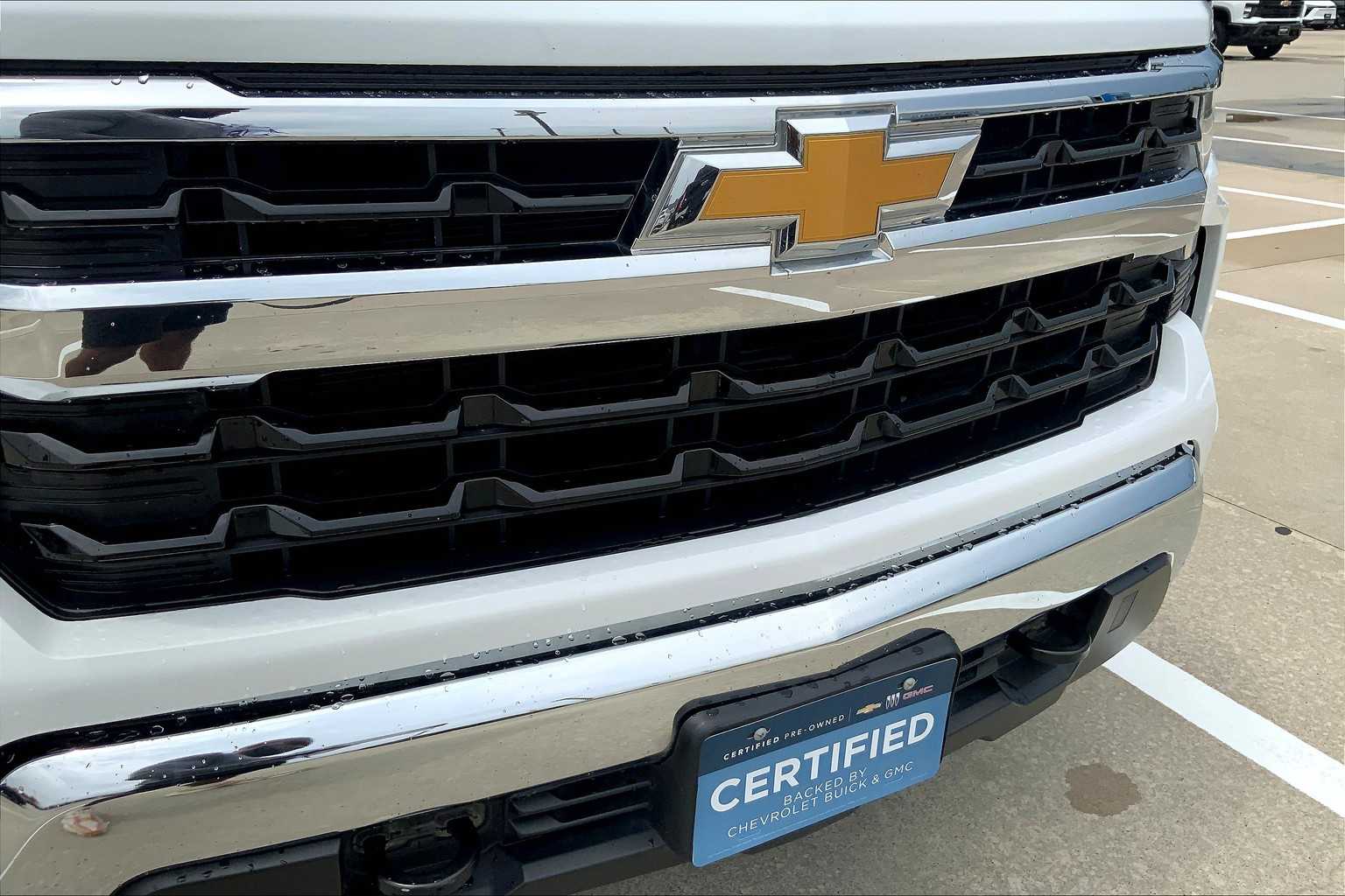 2024 Chevrolet Silverado 1500 LT photo 27