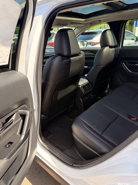 2025 Mazda CX-50 Premium Plus photo 7