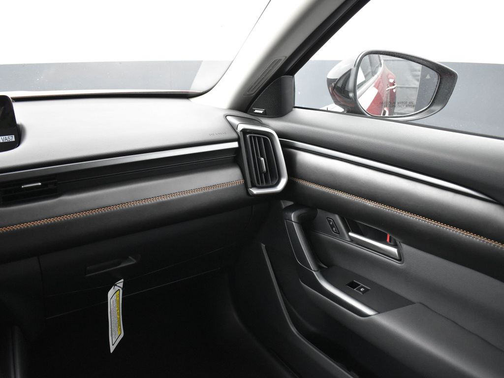 2025 Mazda CX-50 Premium photo 12