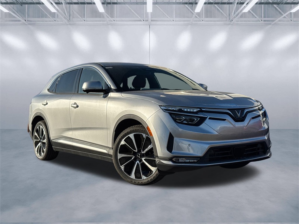 2025 VinFast VF 8 Plus's photo