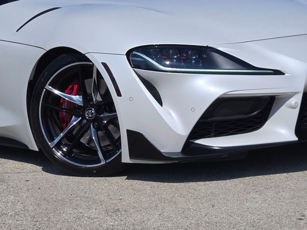 2022 Toyota Supra 3.0 photo 3