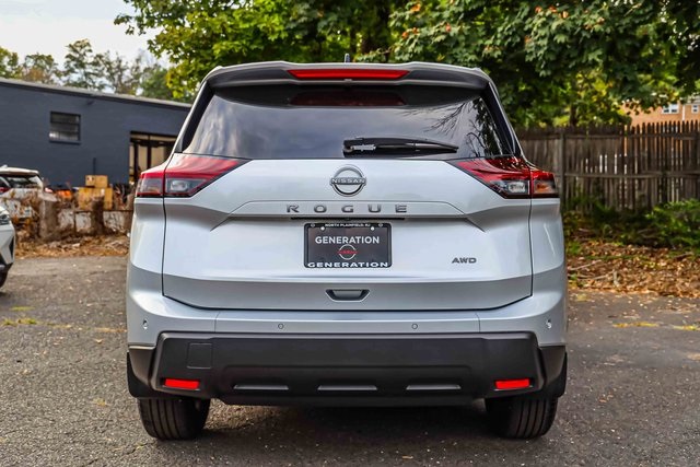 2025 Nissan Rogue S photo 2