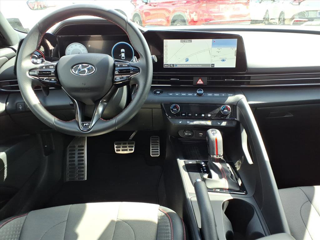 2023 Hyundai Elantra N Line photo 8