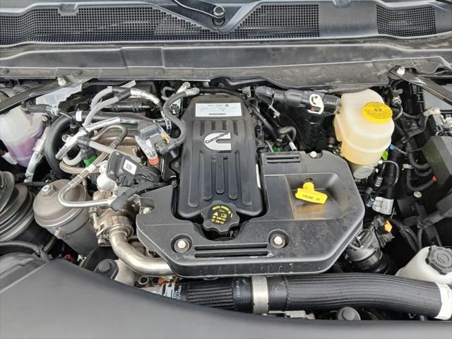 2025 Ram 3500 Laramie photo 12