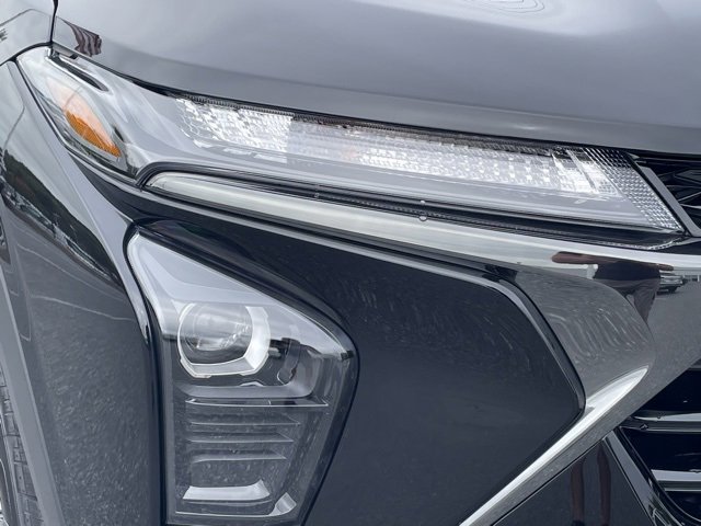 2025 Chevrolet Trax photo 8
