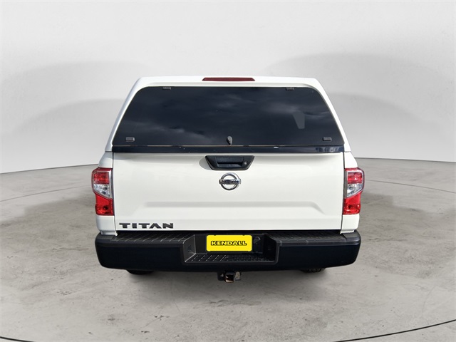 2017 Nissan Titan S photo 4