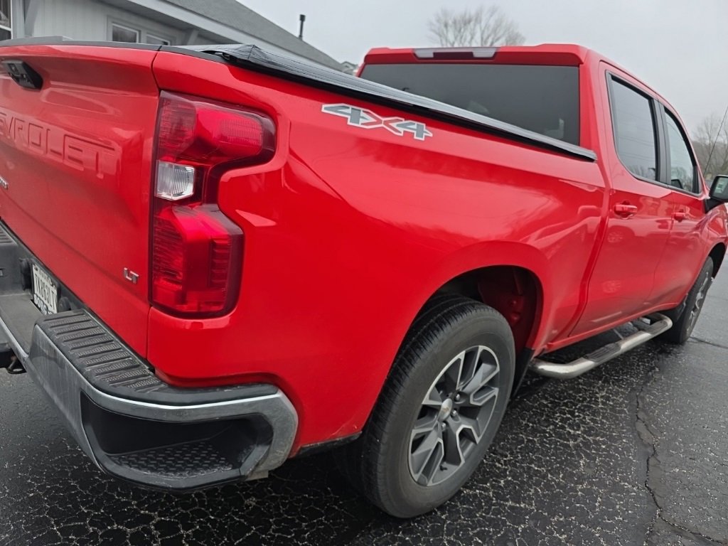 2022 Chevrolet Silverado 1500 LT photo 4