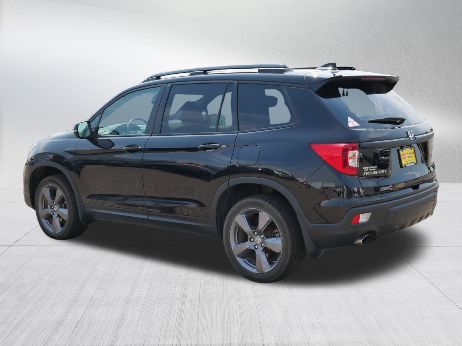 2021 Honda Passport Touring photo 5