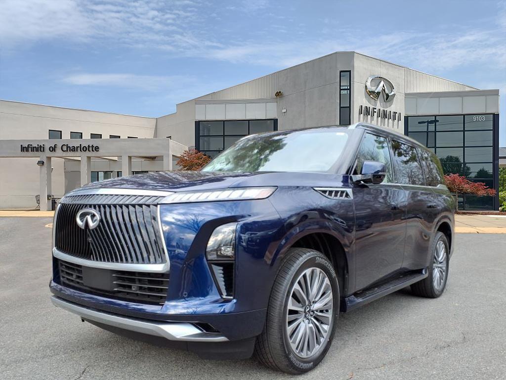 2025 INFINITI QX80 Luxe's photo