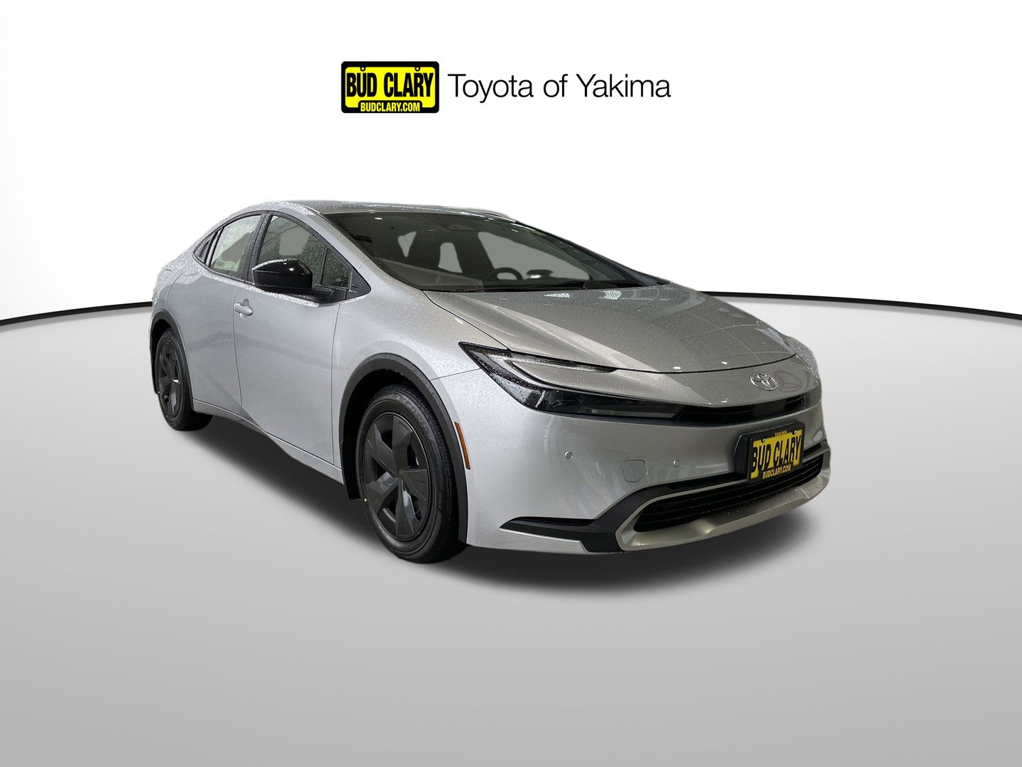 2026 Toyota Prius SE's photo