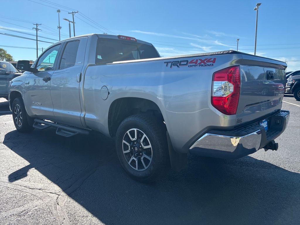 2018 Toyota Tundra SR5 photo 5