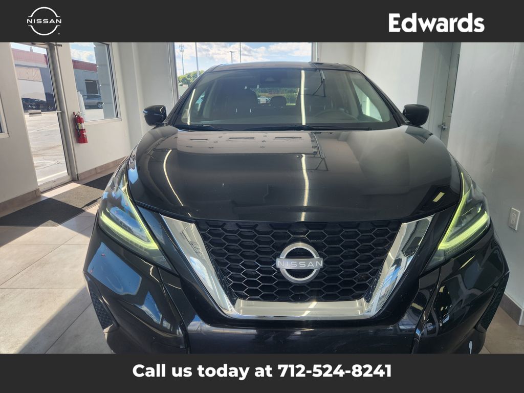 2023 Nissan Murano S photo 3