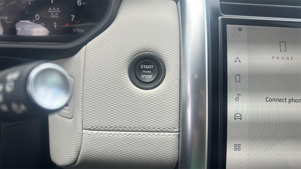 2024 Land Rover Discovery SE photo 16