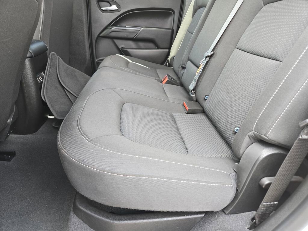 2022 Chevrolet Colorado LT photo 11