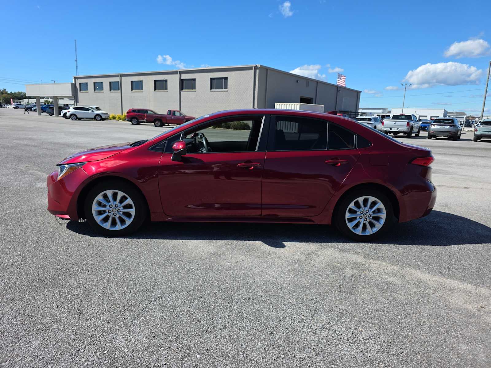 2022 Toyota Corolla LE photo 4