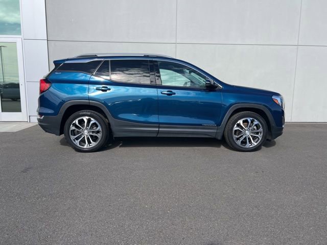 2020 Gmc Terrain SLT photo 2
