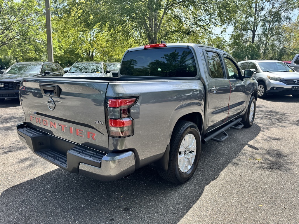 2023 Nissan Frontier SV photo 6