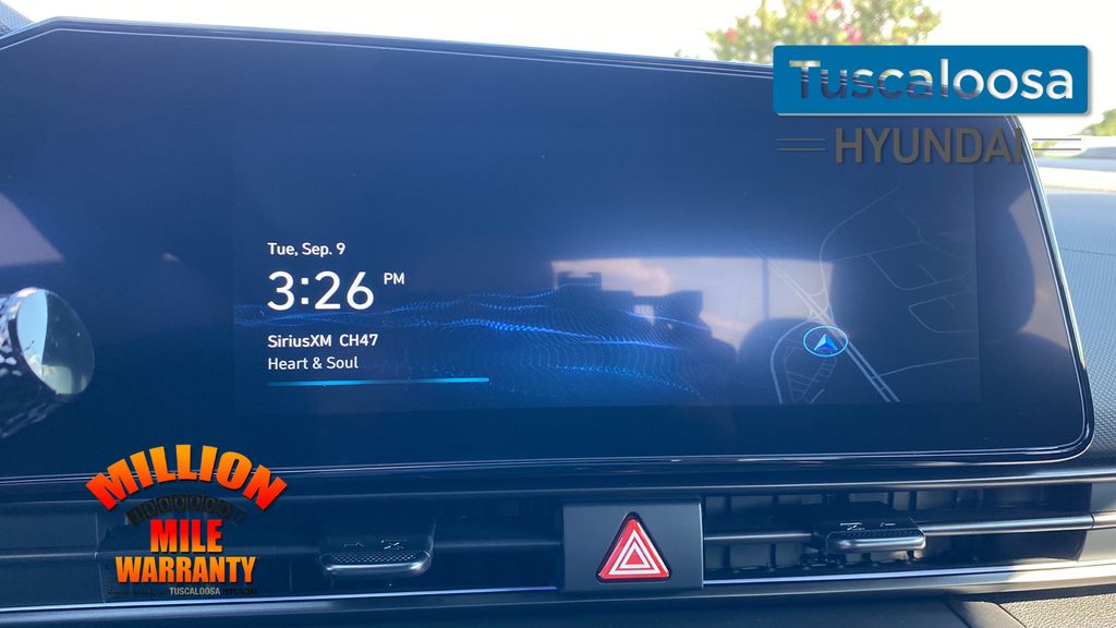 2025 Hyundai Elantra Hybrid SEL Sport photo 19