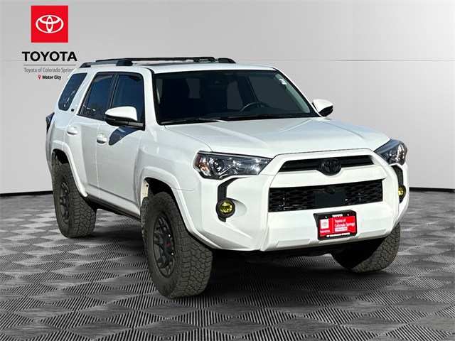 2024 Toyota 4Runner SR5 Premium's photo