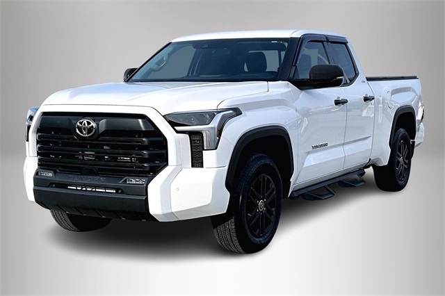 2024 Toyota Tundra SR5 photo 2