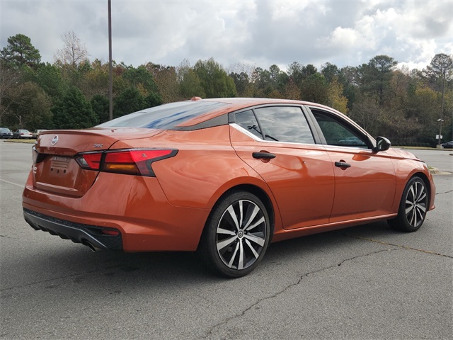 2021 Nissan Altima 2.5 SR photo 3