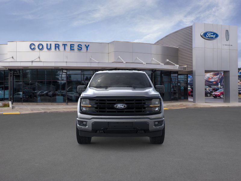 2025 Ford F-150 XLT photo 6
