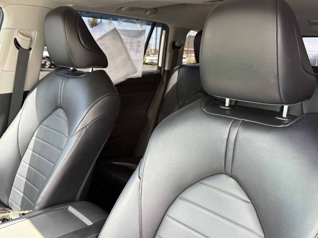 2023 Toyota Highlander XLE photo 19