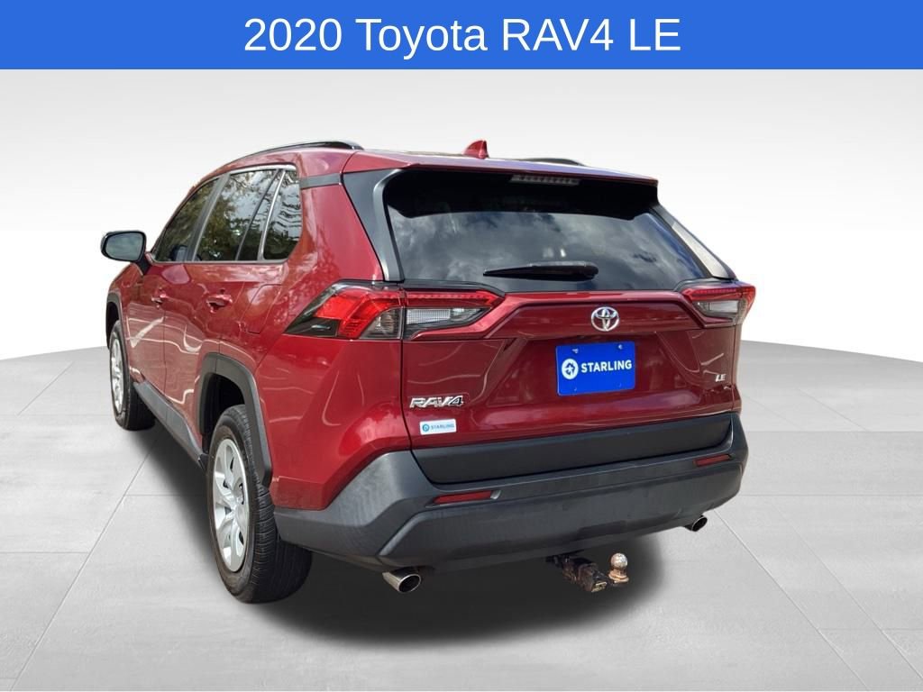 2020 Toyota RAV4 LE photo 7