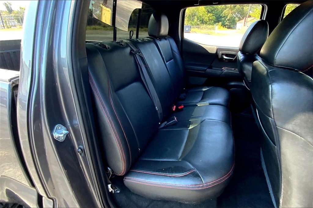 2021 Toyota Tacoma SR5 4x4 Long Bed photo 26
